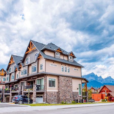 Nomad By Samsara Resort - Panorama Top View - 4Br & 5Bth Canmore Exterior photo
