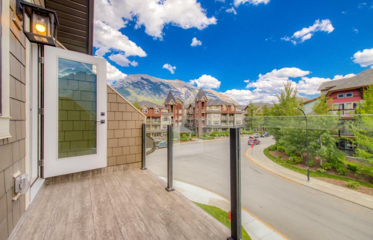 Nomad By Samsara Resort - Panorama Top View - 4Br & 5Bth Canmore Exterior photo