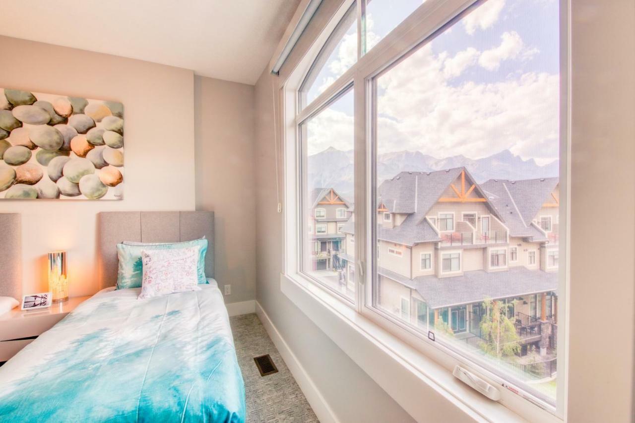 Nomad By Samsara Resort - Panorama Top View - 4Br & 5Bth Canmore Exterior photo